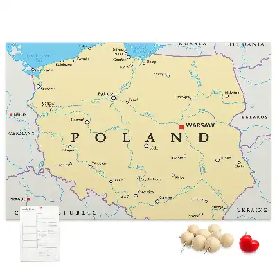 Korková nástěnka s politickou mapou Polska