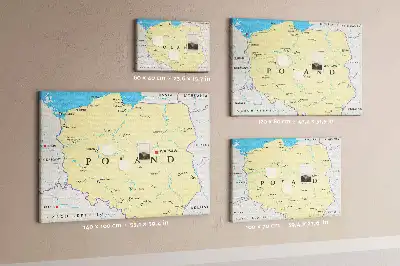 Korková nástěnka s politickou mapou Polska
