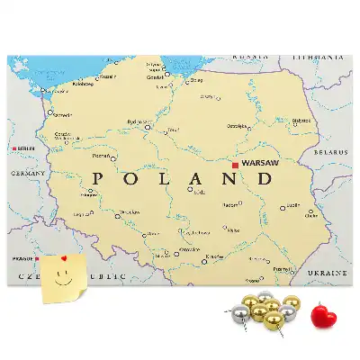 Korková nástěnka s politickou mapou Polska
