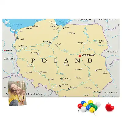Korková nástěnka s politickou mapou Polska