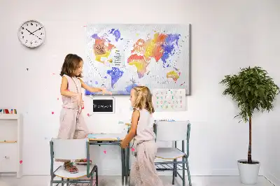 Nástěnka do dětského pokoje Malovaná mapa světa