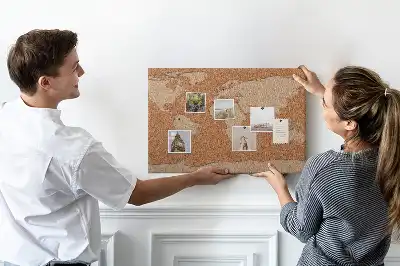 Korková nástěnka do dětského pokoje s motivem mapy