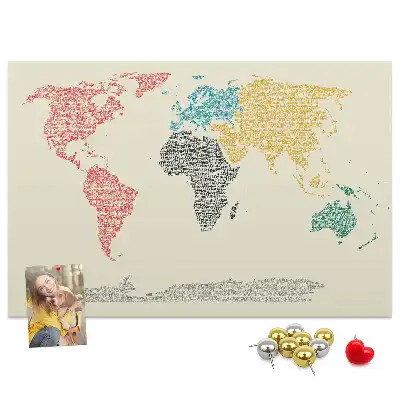 Korková nástěnka Mapa světa z písmen