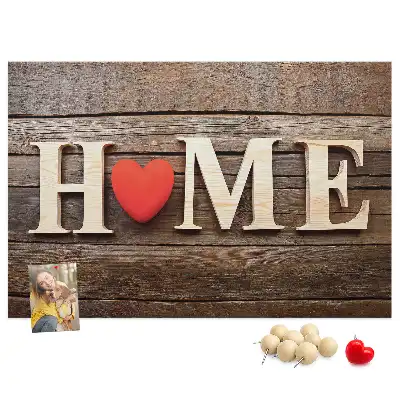 Nástěnka do dětského pokoje s nápisem home