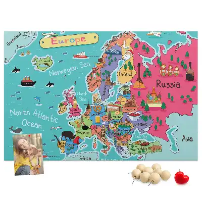 Korková nástěnka s mapou Evropy