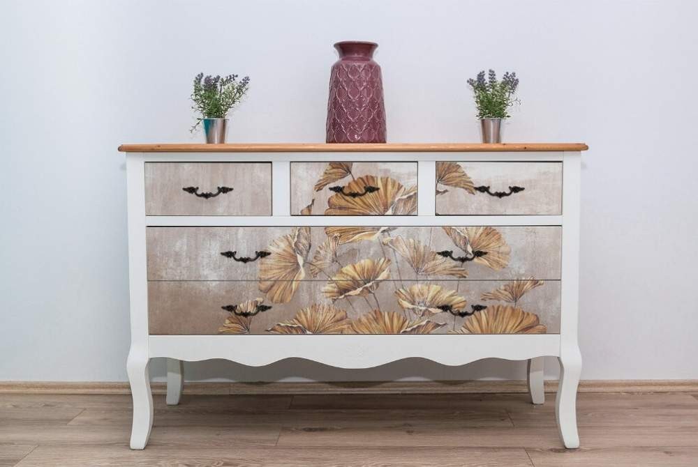 jak levně renovovat nábytek